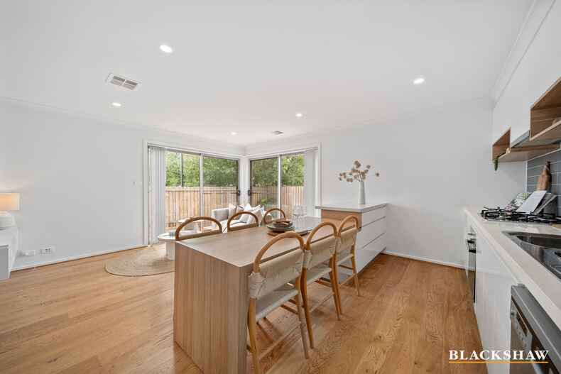 1/27 Yass Road Queanbeyan East