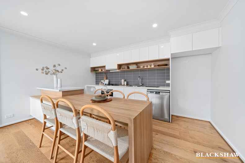 1/27 Yass Road Queanbeyan East