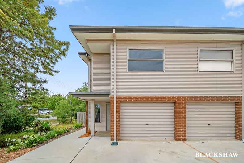 1/27 Yass Road Queanbeyan East