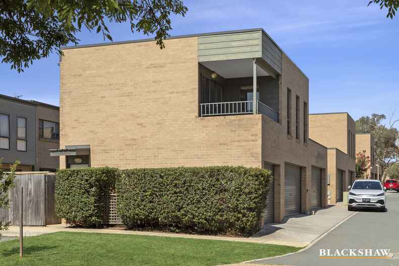 2/54 Combo Court Harrison 2/54 Combo Court Harrison