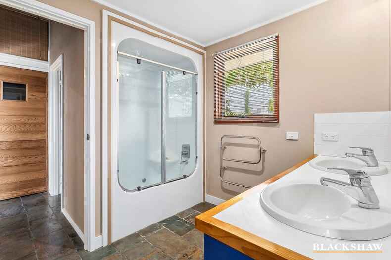 6 Bainton Place Melba 6 Bainton Place Melba