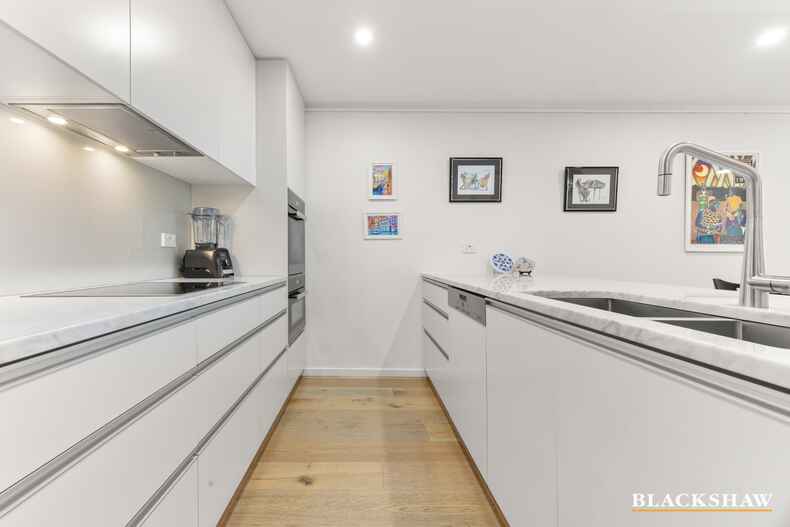 117/26 Anzac Park Campbell