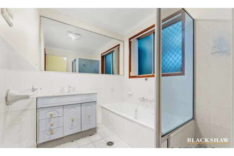 32 Scratchley Place Monash