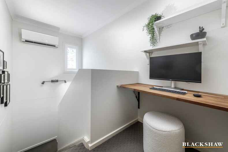 4 Ultimo Street Crace 4 Ultimo Street Crace