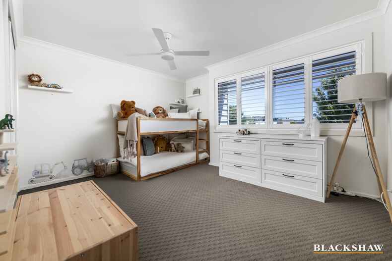 4 Ultimo Street Crace 4 Ultimo Street Crace