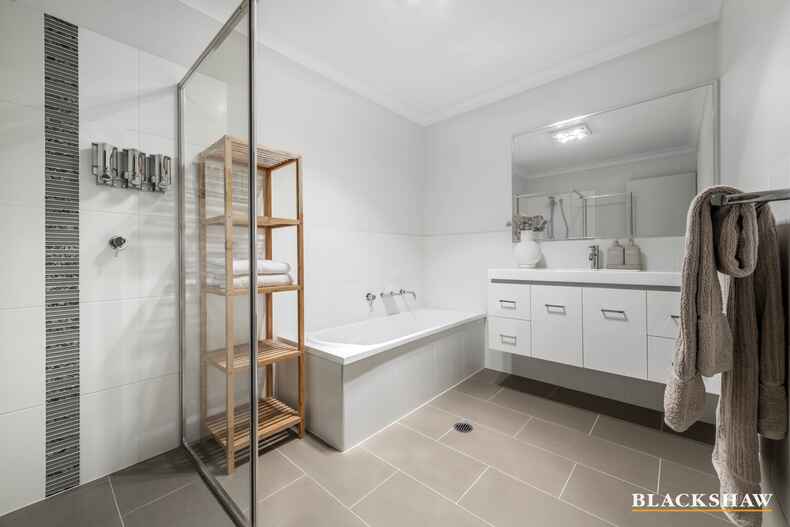 4 Ultimo Street Crace 4 Ultimo Street Crace