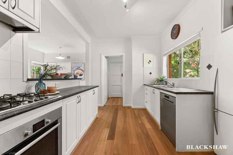 93 Captain Cook Crescent Narrabundah 93 Captain Cook Crescent Narrabundah