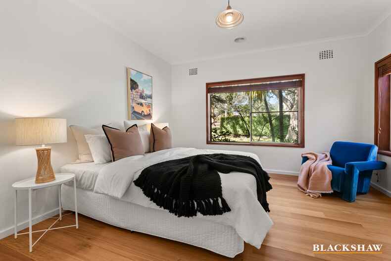 93 Captain Cook Crescent Narrabundah 93 Captain Cook Crescent Narrabundah