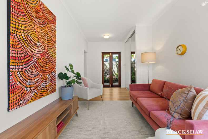 93 Captain Cook Crescent Narrabundah 93 Captain Cook Crescent Narrabundah