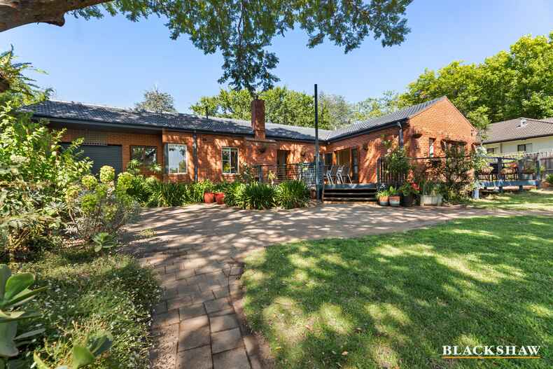 93 Captain Cook Crescent Narrabundah 93 Captain Cook Crescent Narrabundah