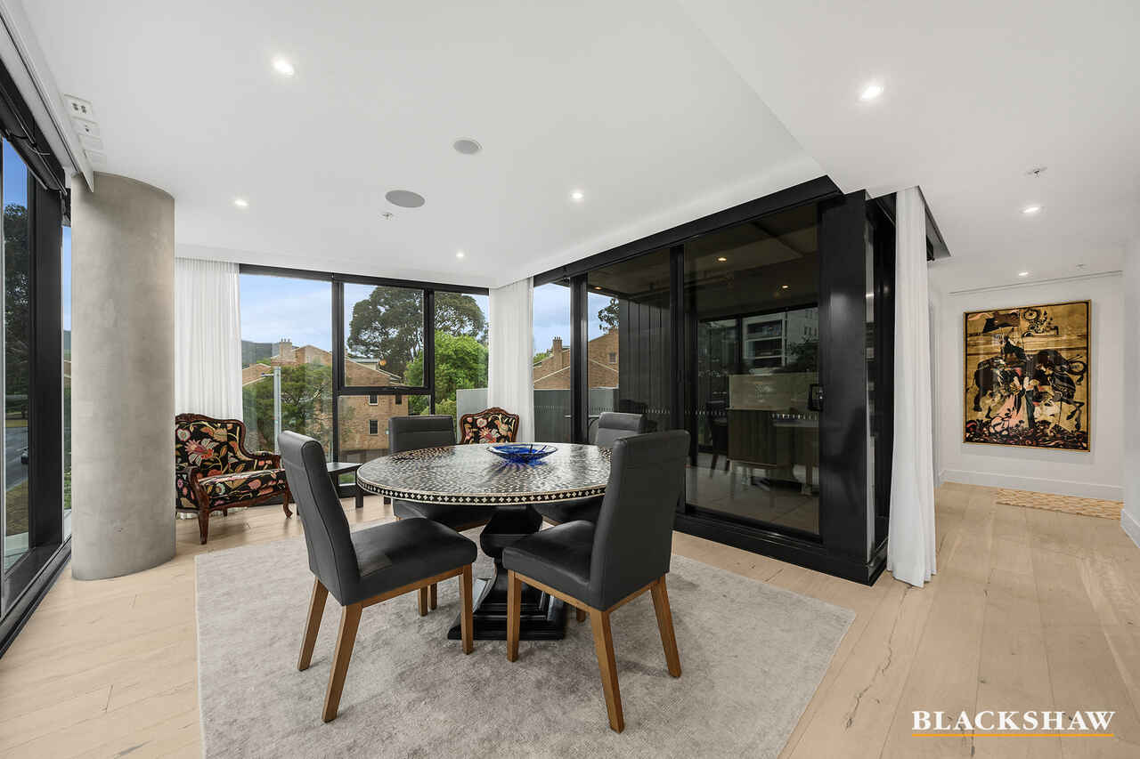 233/81 Cooyong Street Reid