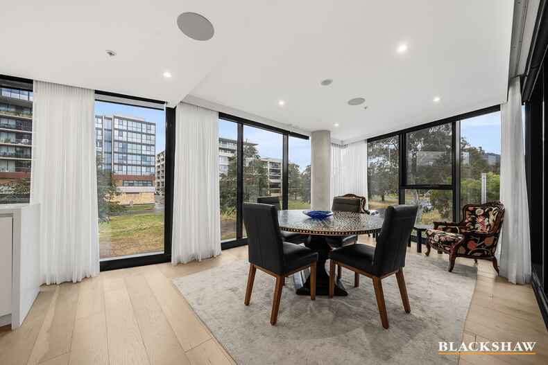 233/81 Cooyong Street Reid 233/81 Cooyong Street Reid