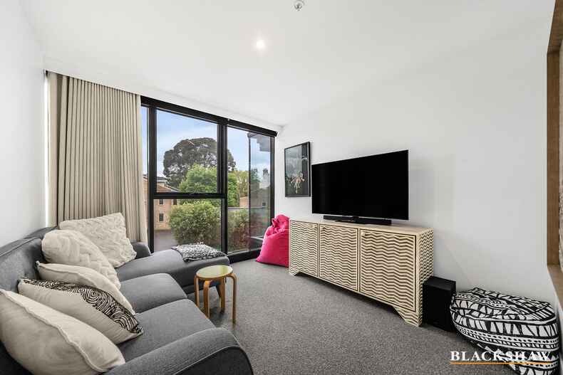 233/81 Cooyong Street Reid 233/81 Cooyong Street Reid
