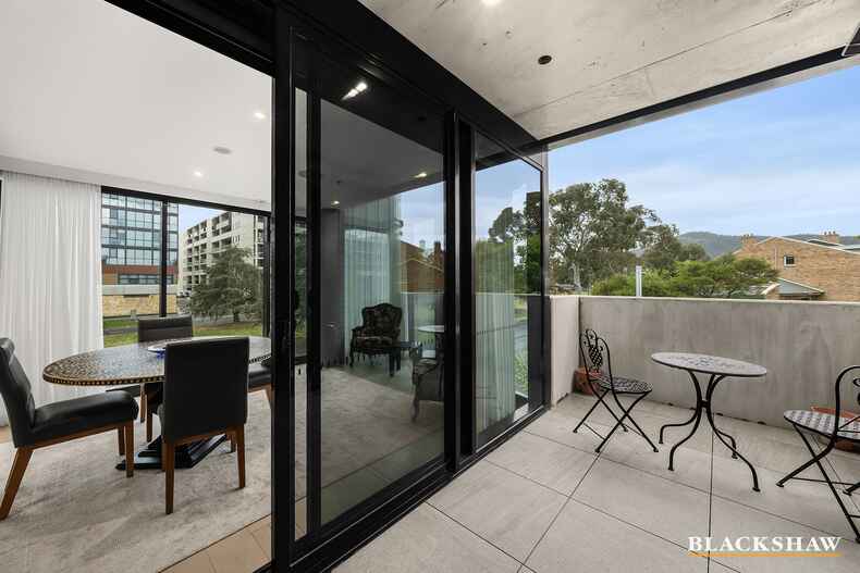 233/81 Cooyong Street Reid 233/81 Cooyong Street Reid