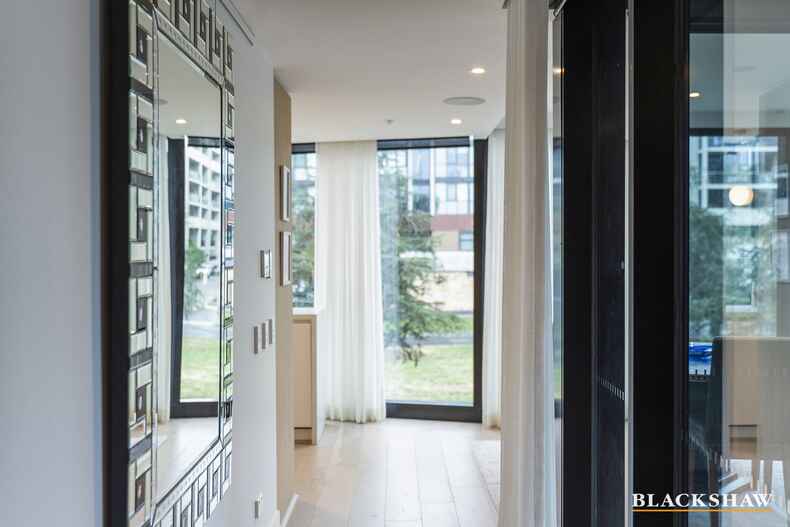 233/81 Cooyong Street Reid 233/81 Cooyong Street Reid