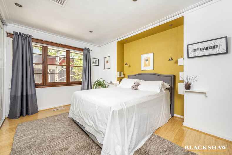 17 Macartney Crescent Deakin 17 Macartney Crescent Deakin