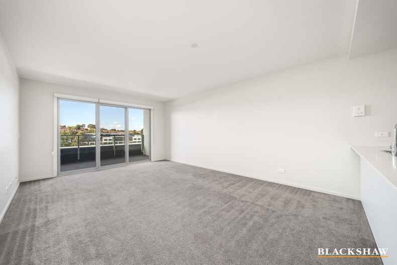 84/35 Oakden Street Greenway