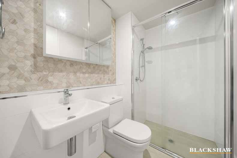 84/35 Oakden Street Greenway