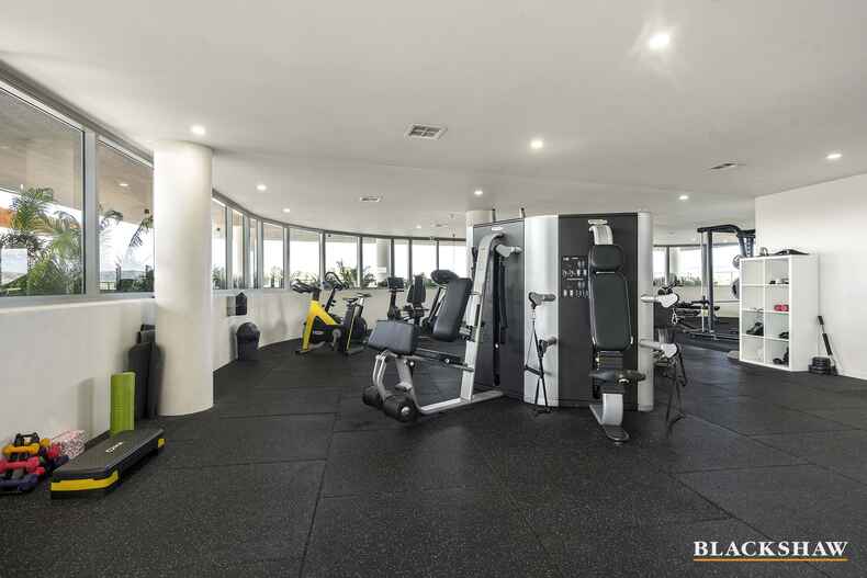 84/35 Oakden Street Greenway