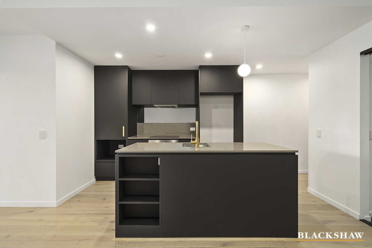 704/81 Cooyong Street Reid