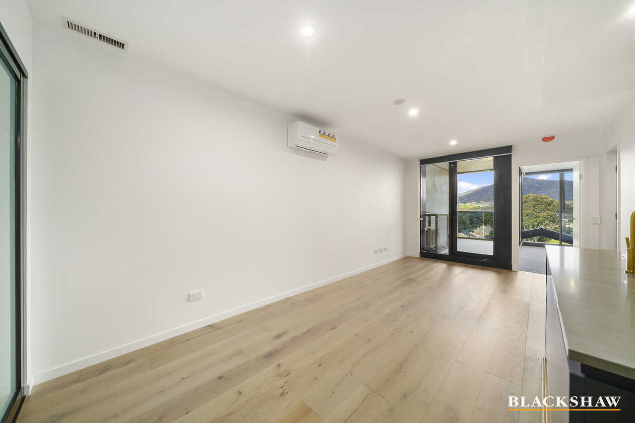 704/81 Cooyong Street Reid