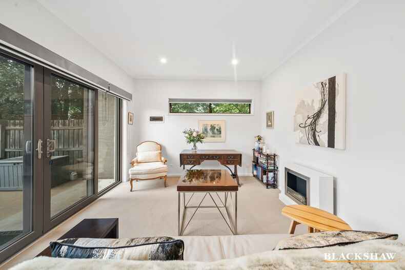 4/33 Eggleston Crescent Chifley