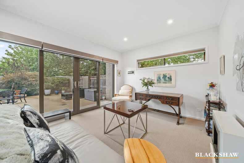 4/33 Eggleston Crescent Chifley