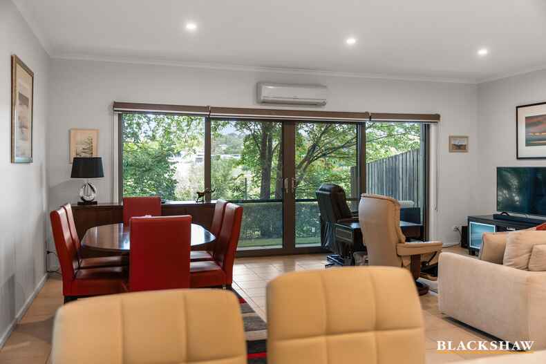 4/33 Eggleston Crescent Chifley