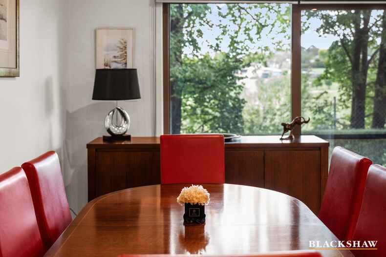 4/33 Eggleston Crescent Chifley