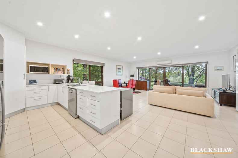 4/33 Eggleston Crescent Chifley