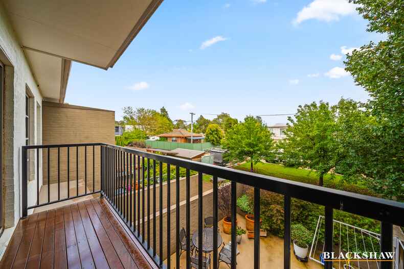 4/33 Eggleston Crescent Chifley