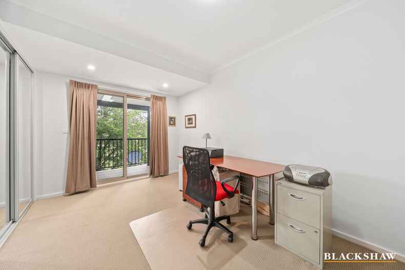4/33 Eggleston Crescent Chifley