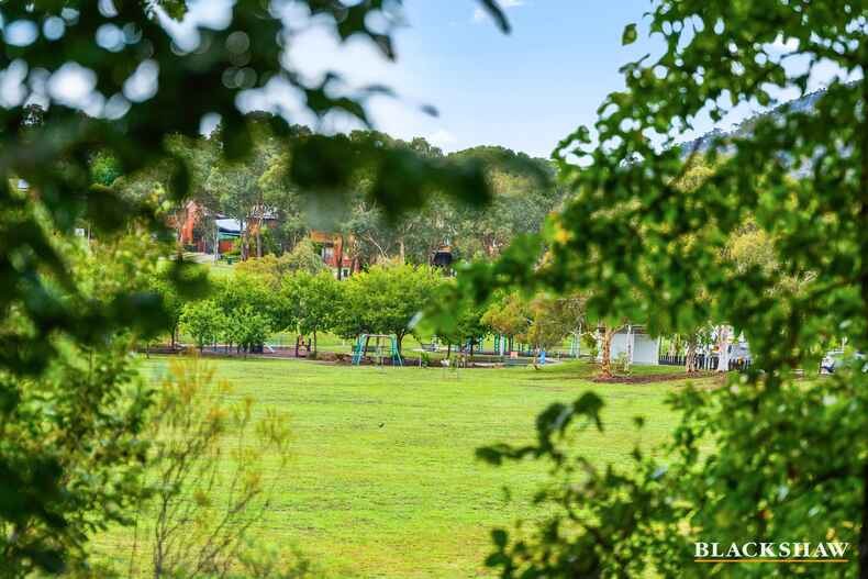 4/33 Eggleston Crescent Chifley