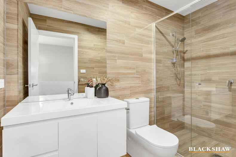 54/53 Holborow Avenue Denman Prospect