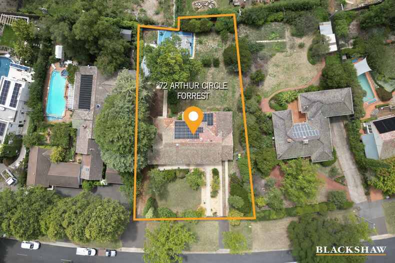 72 Arthur Circle Forrest