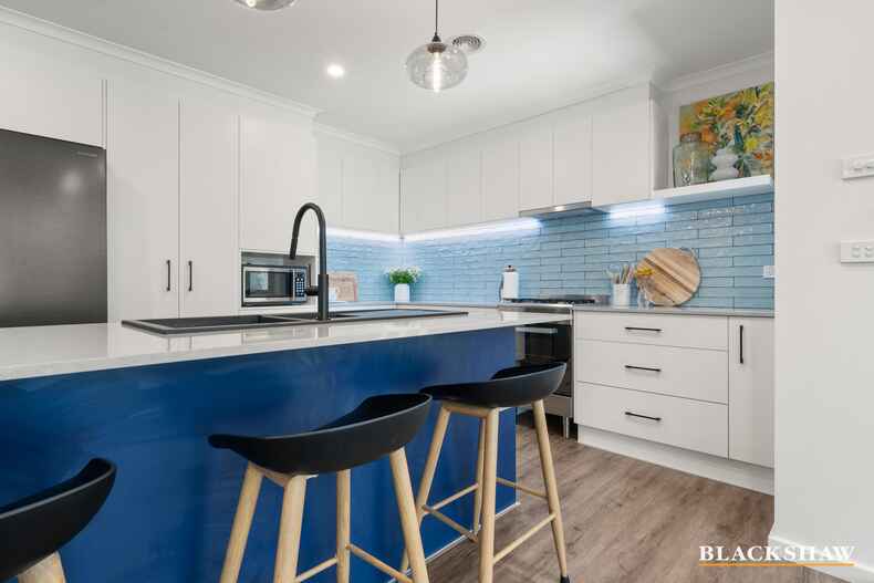 328 Antill Street Hackett 328 Antill Street Hackett