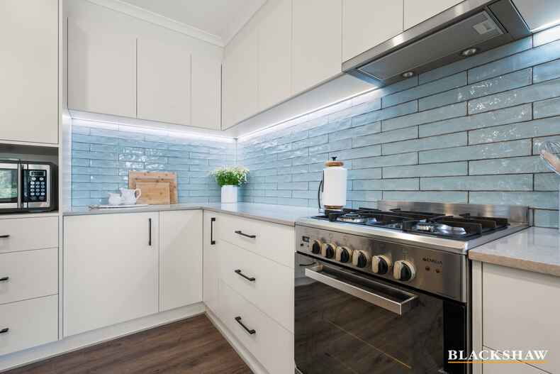 328 Antill Street Hackett 328 Antill Street Hackett