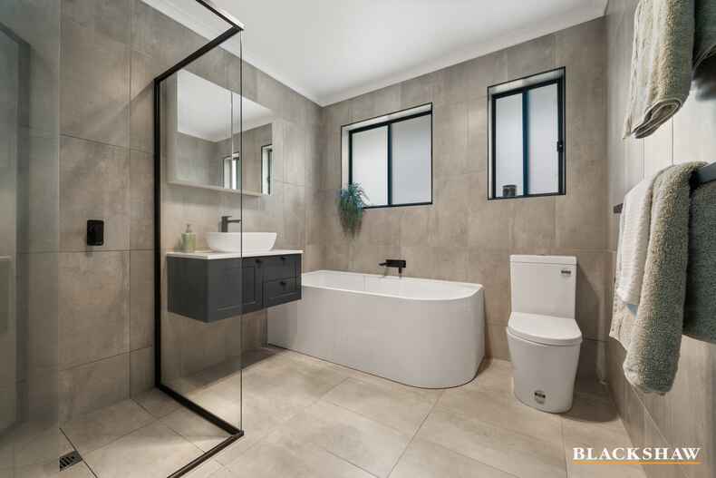 328 Antill Street Hackett 328 Antill Street Hackett