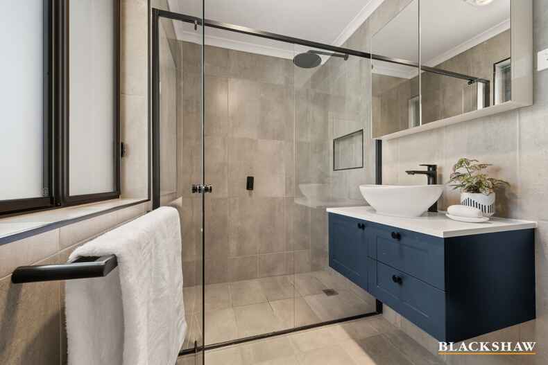 328 Antill Street Hackett 328 Antill Street Hackett