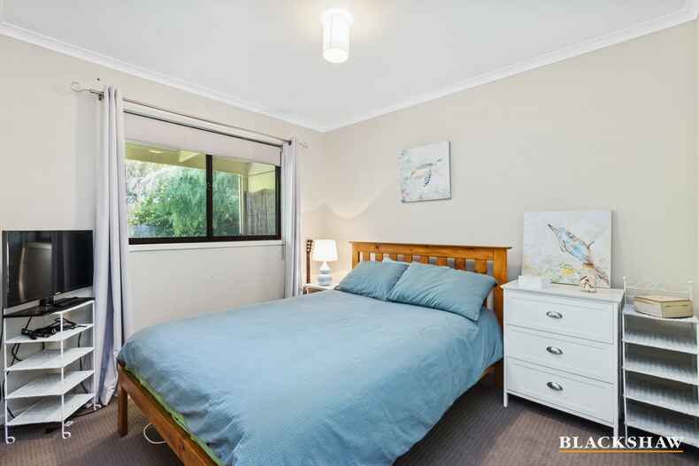 3 Barton Parade Tomakin