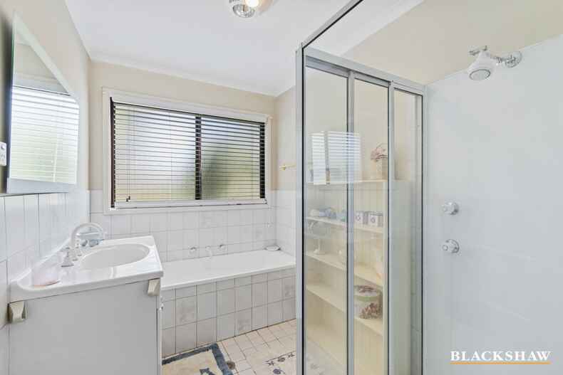 3 Barton Parade Tomakin