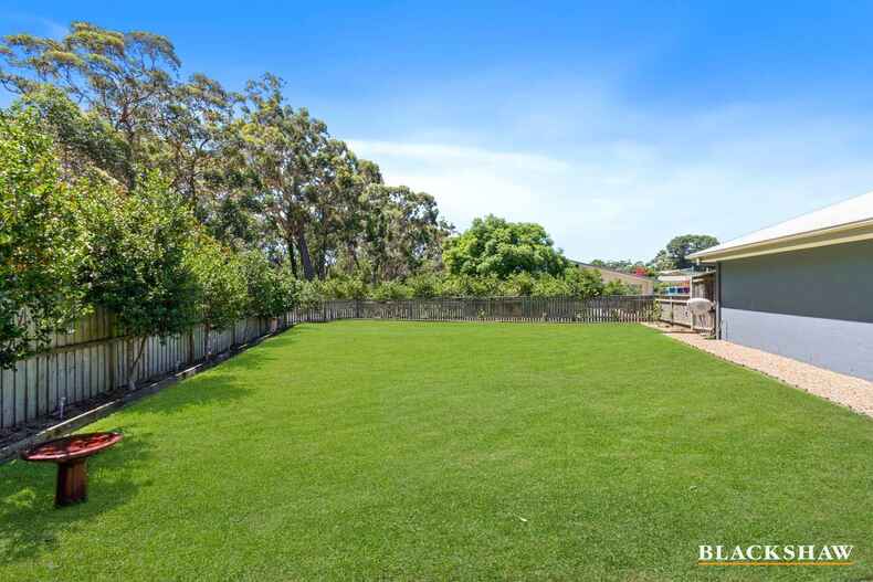 1 Martin Place Broulee 1 Martin Place Broulee