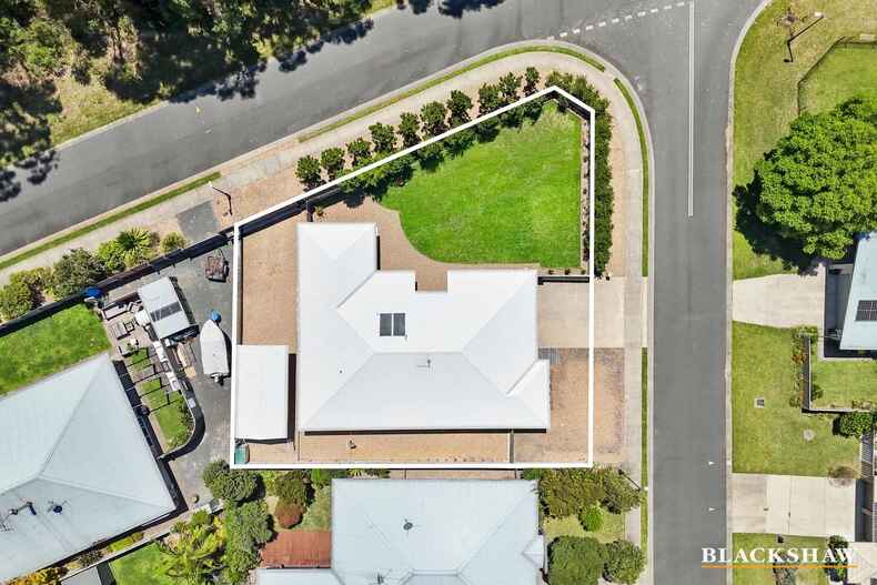 1 Martin Place Broulee 1 Martin Place Broulee