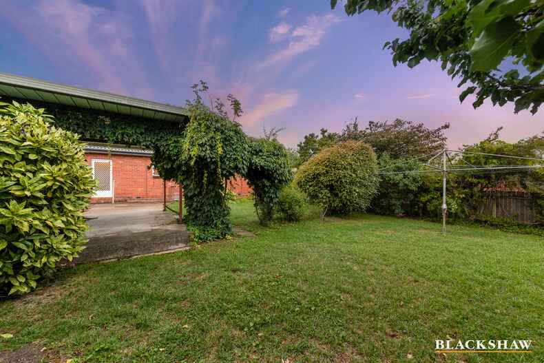 5 Drummond Row Yarralumla