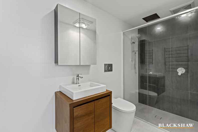 73/566 Cotter Road Wright