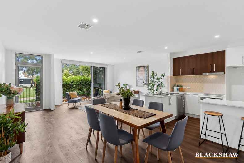 69/128 John Gorton Drive Coombs