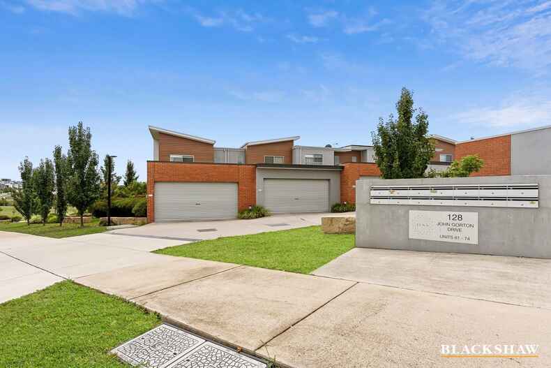 69/128 John Gorton Drive Coombs