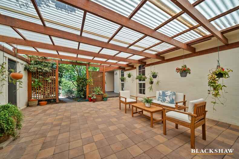 15 O'Rourke Street Weetangera 15 O'Rourke Street Weetangera