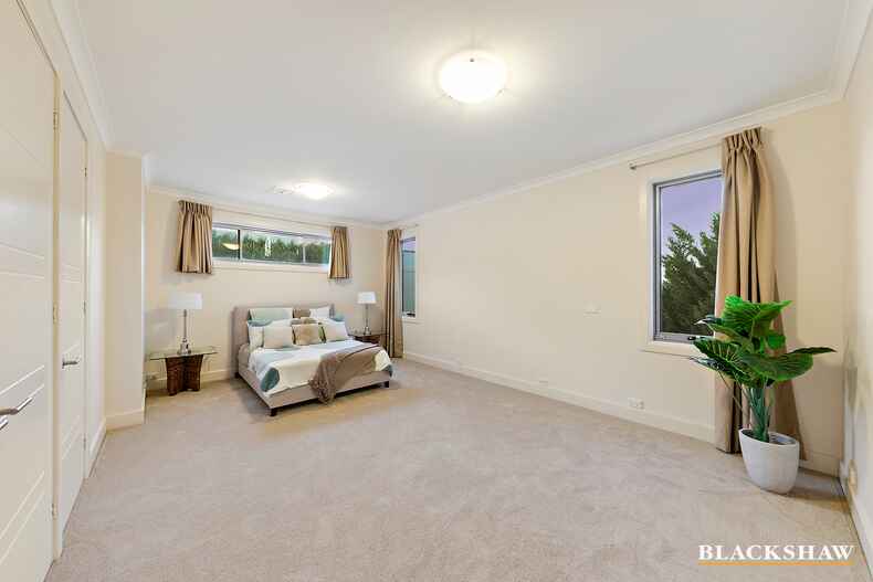 42 Wallangara Street O'Malley 42 Wallangara Street O'Malley