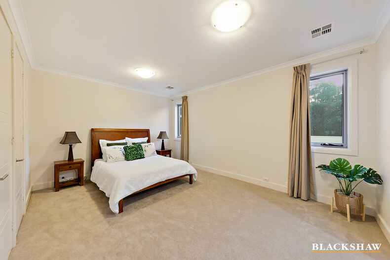 42 Wallangara Street O'Malley 42 Wallangara Street O'Malley